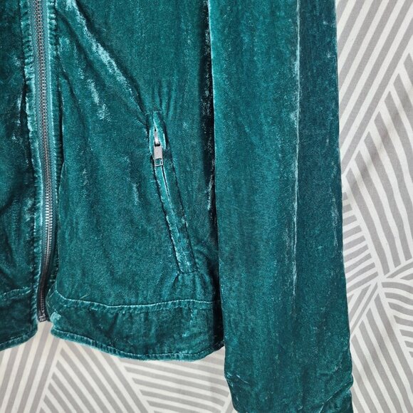 Torrid Green Crushed Velvet Moto Jacket Plus Size 2 2X 18/20 Waist Full Zip Alt - Picture 4 of 7